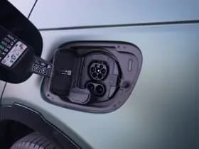 Land Rover Discovery Sport thumbnail 30