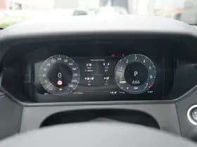 Land Rover Range Rover Velar thumbnail 19