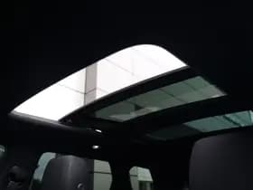 Land Rover Range Rover Evoque thumbnail 32