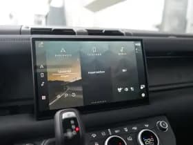 Land Rover Defender thumbnail 24