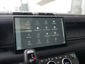 Land Rover Defender thumbnail 26