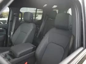 Land Rover Defender thumbnail 30