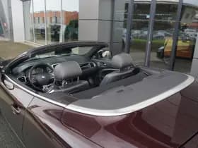 Jaguar XK thumbnail 4