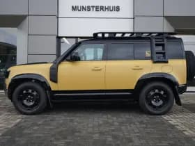 Land Rover Defender thumbnail 6