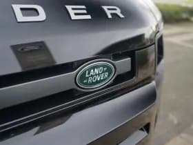Land Rover Defender thumbnail 33