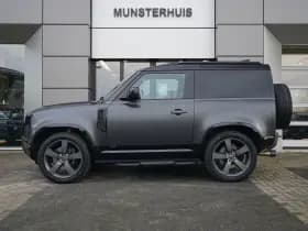 Land Rover Defender thumbnail 5