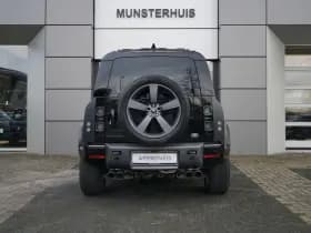 Land Rover Defender thumbnail 6