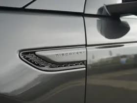 Land Rover Discovery Sport thumbnail 12