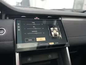 Land Rover Discovery Sport thumbnail 23