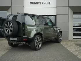 Land Rover Defender thumbnail 2