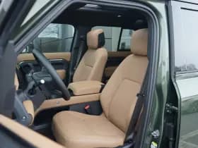 Land Rover Defender thumbnail 29