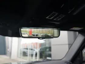 Land Rover Defender thumbnail 27