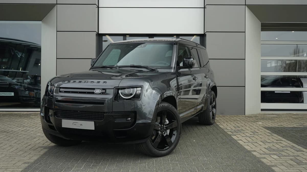 Land Rover Defender — foto 1
