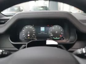 Land Rover Defender thumbnail 20