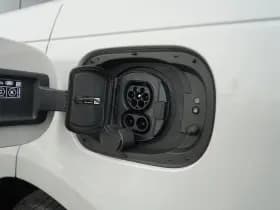 Land Rover Range Rover Sport thumbnail 27