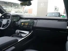 Land Rover Range Rover Sport thumbnail 3