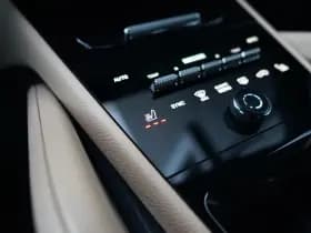 Porsche Cayenne thumbnail 26