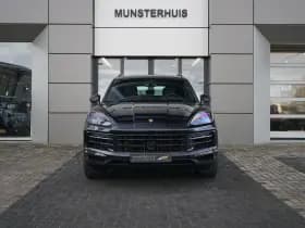 Porsche Cayenne thumbnail 8