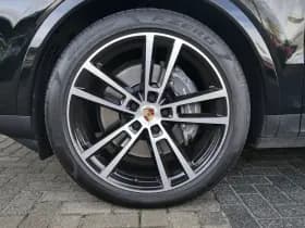 Porsche Cayenne thumbnail 9