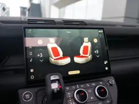 Land Rover Defender thumbnail 24