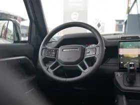 Land Rover Defender thumbnail 30