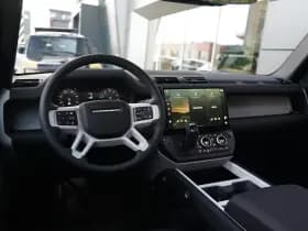 Land Rover Defender thumbnail 15
