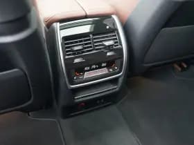 BMW X7 thumbnail 32