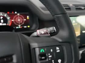 Land Rover Defender thumbnail 22