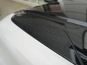 Land Rover Defender thumbnail 13