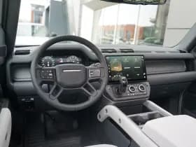Land Rover Defender thumbnail 15