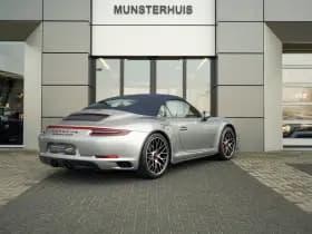 Porsche 911 thumbnail 2