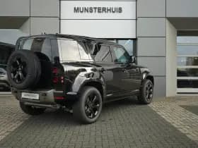 Land Rover Defender thumbnail 2