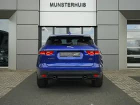 Jaguar F-Pace thumbnail 6