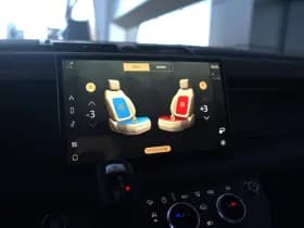Land Rover Defender thumbnail 22