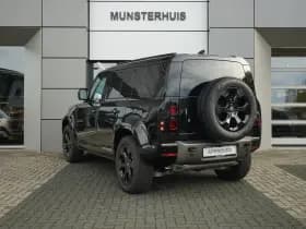 Land Rover Defender thumbnail 14