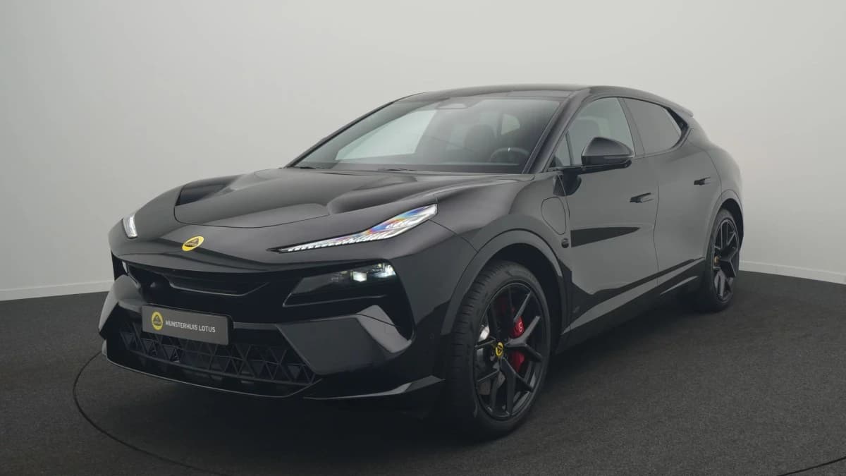 Lotus Eletre — foto 1
