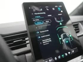 Renault Captur thumbnail 56