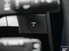 Renault Mégane E-Tech thumbnail 23