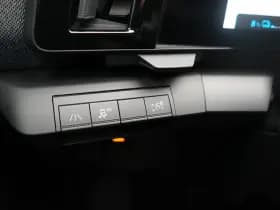 Renault Mégane E-Tech thumbnail 25