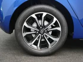 Renault Clio thumbnail 7