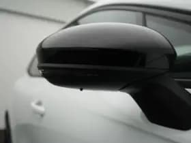 Renault Clio thumbnail 12
