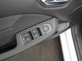 Renault Clio thumbnail 20