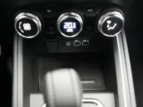 Renault Clio thumbnail 39