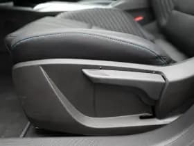 Renault Clio thumbnail 26