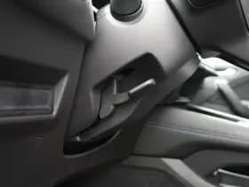 Renault Captur thumbnail 35