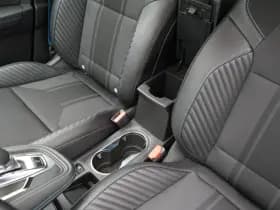 Renault Captur thumbnail 38