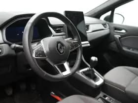 Renault Captur thumbnail 11