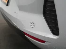 Renault Clio thumbnail 12