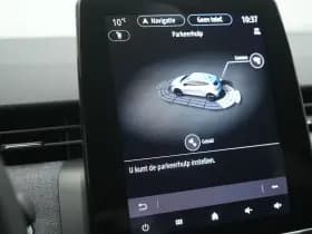 Renault Clio thumbnail 33