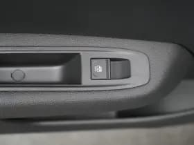 Renault Clio thumbnail 46